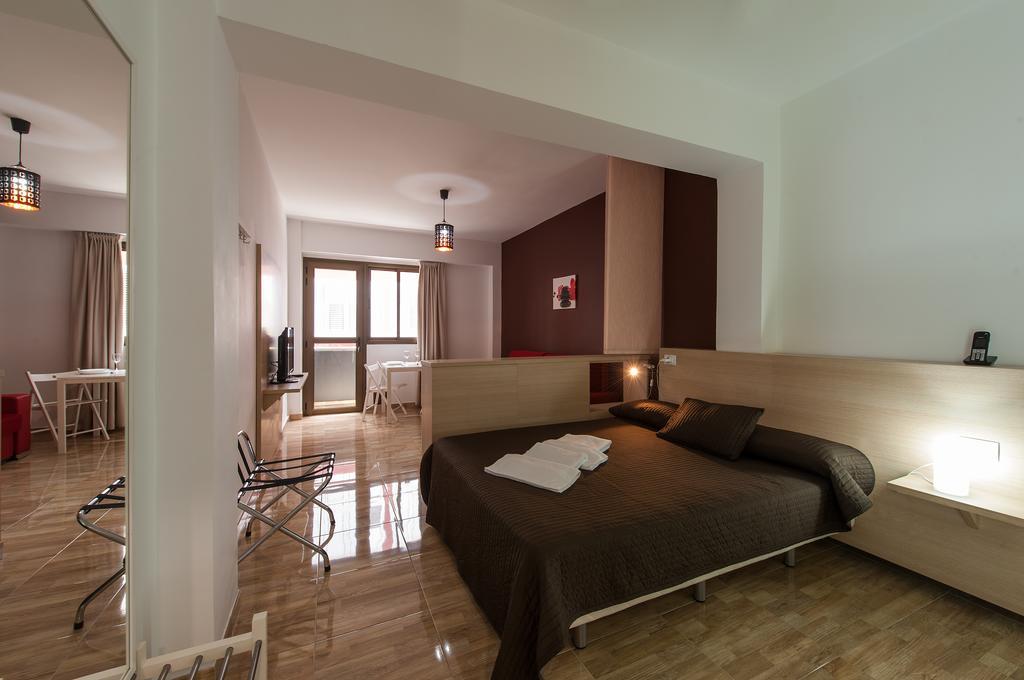 Las Palmas Urban Center Chambre photo